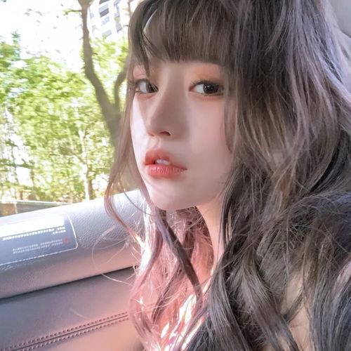 娱乐吃瓜酱的头像女生,揭秘网红头像背后的故事  第3张 娱乐吃瓜酱的头像女生,揭秘网红头像背后的故事  第3张