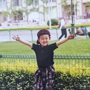 徐媛吃瓜视频大全播放免费,免费观看,笑料横生,带你领略娱乐圈趣味瞬间  第2张 徐媛吃瓜视频大全播放免费,免费观看,笑料横生,带你领略娱乐圈趣味瞬间  第2张