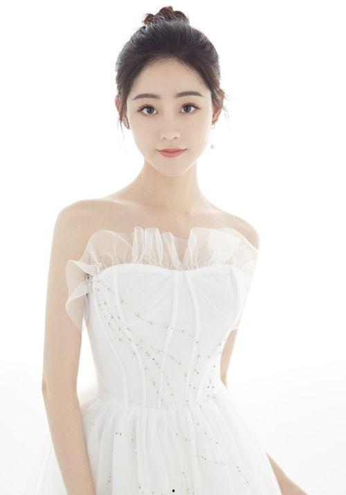 狗仔爆料李沁图片高清视频,李沁高清美照视频曝光,惊艳众人